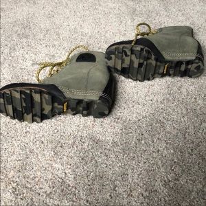 Sorel booties size 7